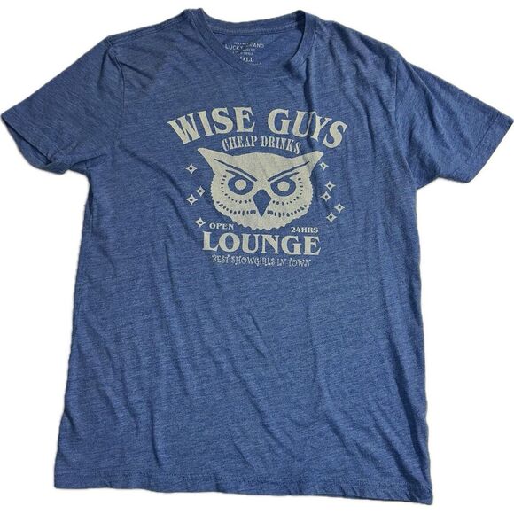 Wise‎ Guys Lounge Blue T-Shirt Lucky Brand Men's Size Small Cheap Drinks - Picture 1 of 4